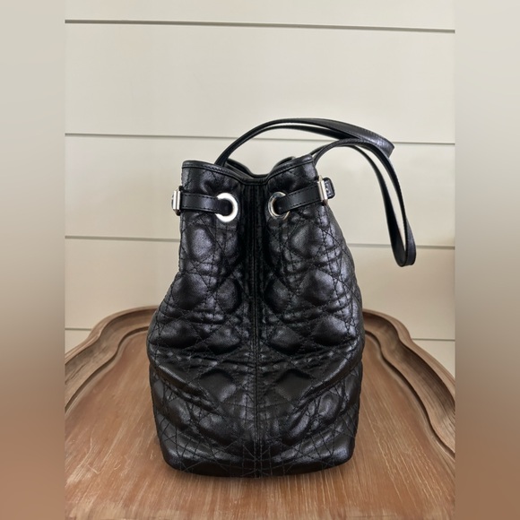 AUTHENTIC CHRISTIAN DIOR QUILTED CANNAGE CANVAS MEDIUM PANAREA TOTE - Picture 12 of 13